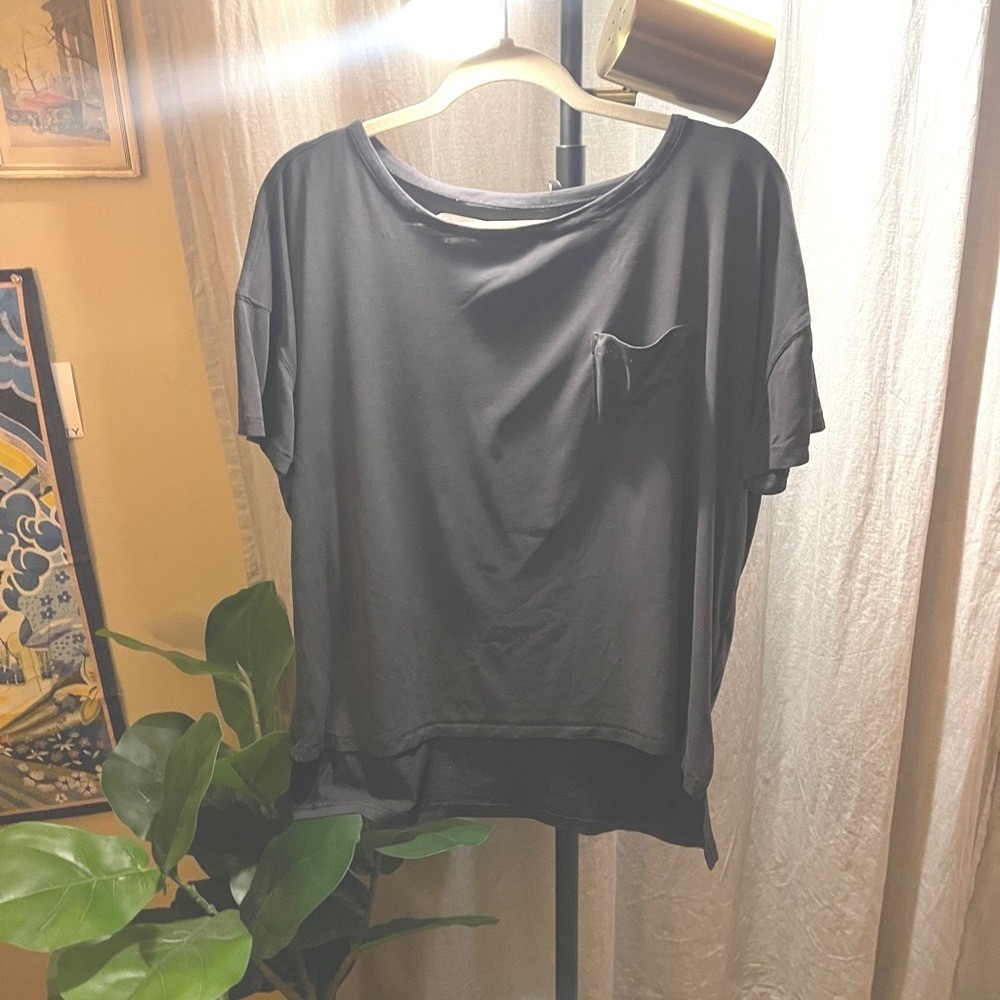 Silence and noise tee‎ Layering basics gray favorite Modal super soft pocket xs